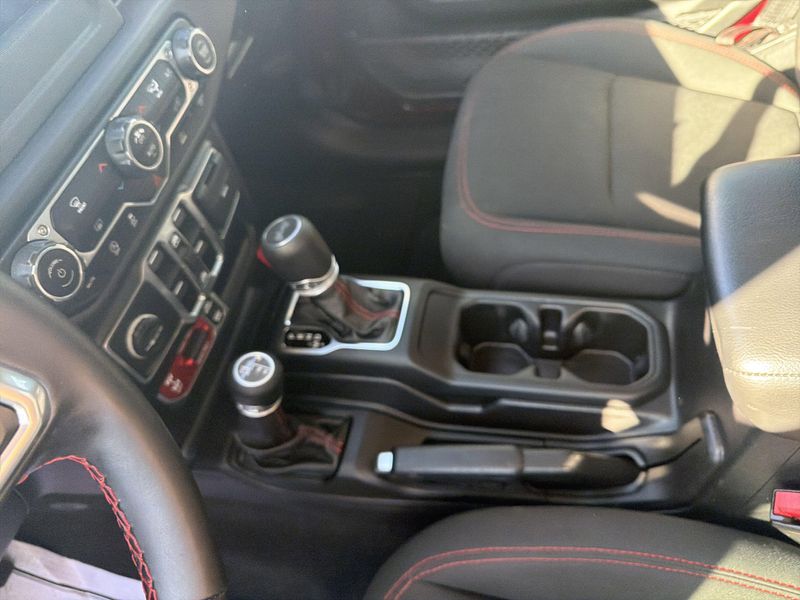 Used 2021 Jeep Wrangler Unlimited RubiconImage 27