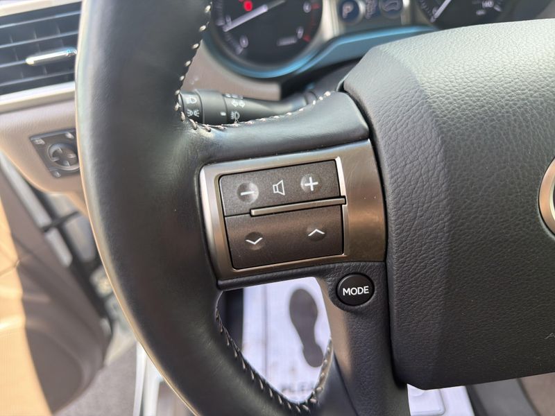 Used 2018 Lexus GX 460 PremiumImage 35