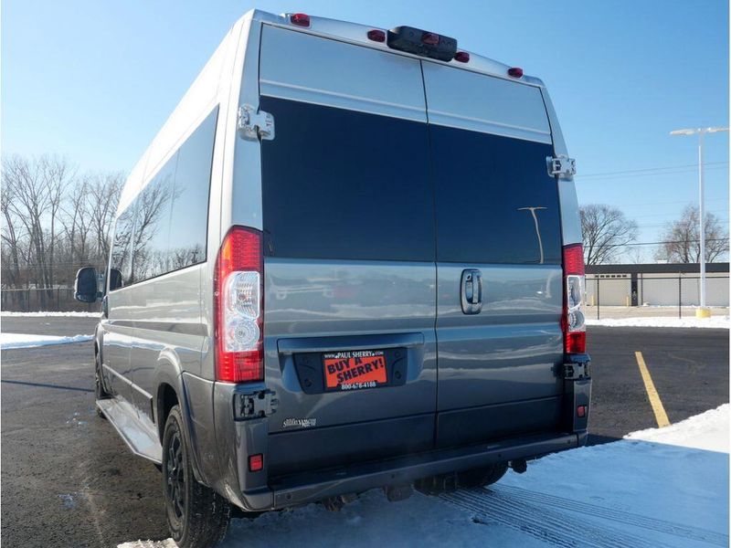 2024 RAM Promaster 2500 Slt+ Window Van High Roof 159