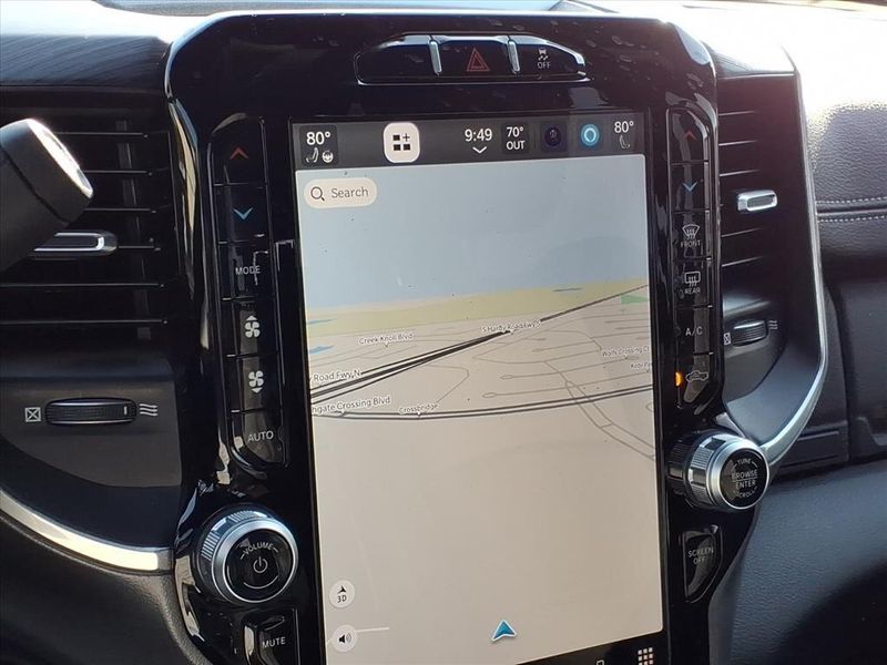 Used 2024 RAM 3500 LaramieImage 25