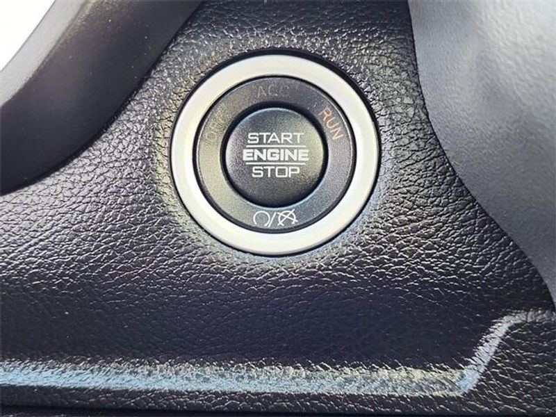 2022 RAM 2500 LaramieImage 17