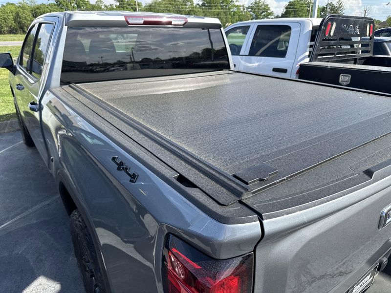 2023 GMC Sierra 1500 ElevationImage 11
