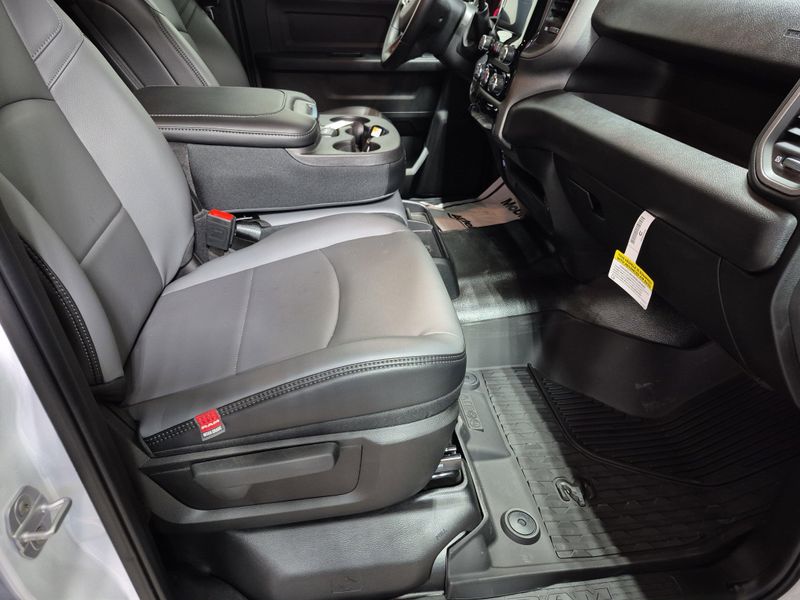 New 2025 RAM 2500 Tradesman Crew Cab 4x4 6