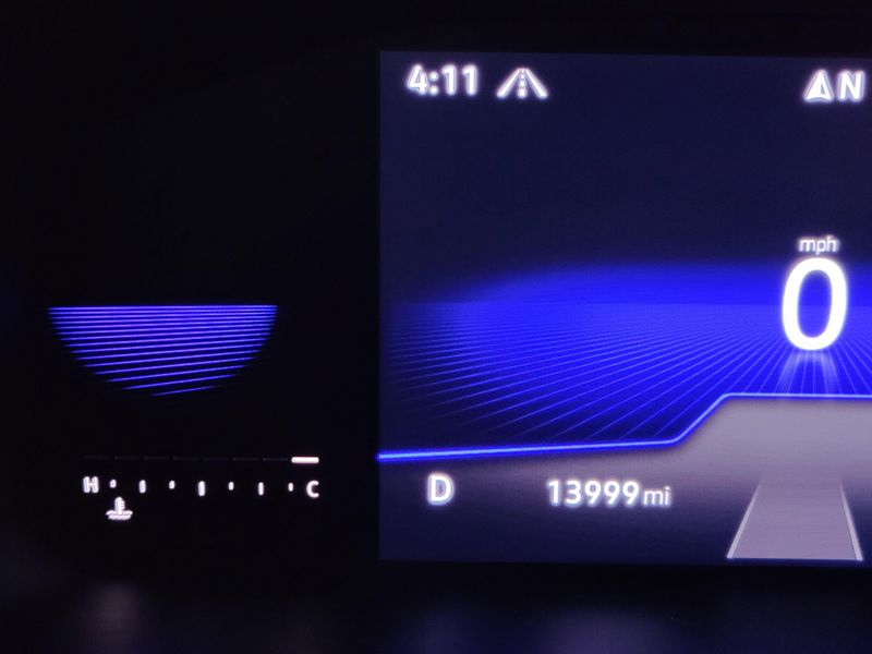 Used 2022 Volkswagen Tiguan SE AWD w/SunroofImage 27