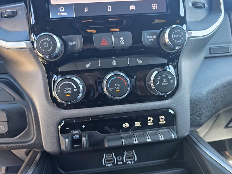 New 2025 RAM 2500 Big HornImage 25