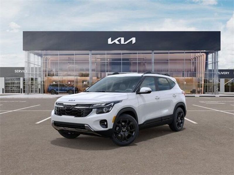 2025 Kia Seltos X-LineImage 1