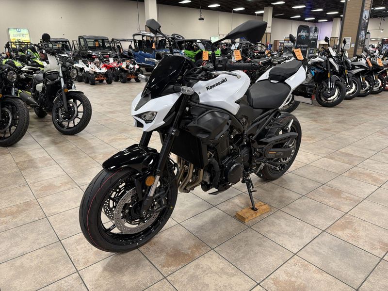 New 2026 Kawasaki Z900 ABS Image 13