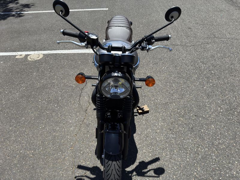 2025 Triumph Bonneville T120 BLACK - GRAPHITE - MATTE GRAPHITE - SALE PENDING 