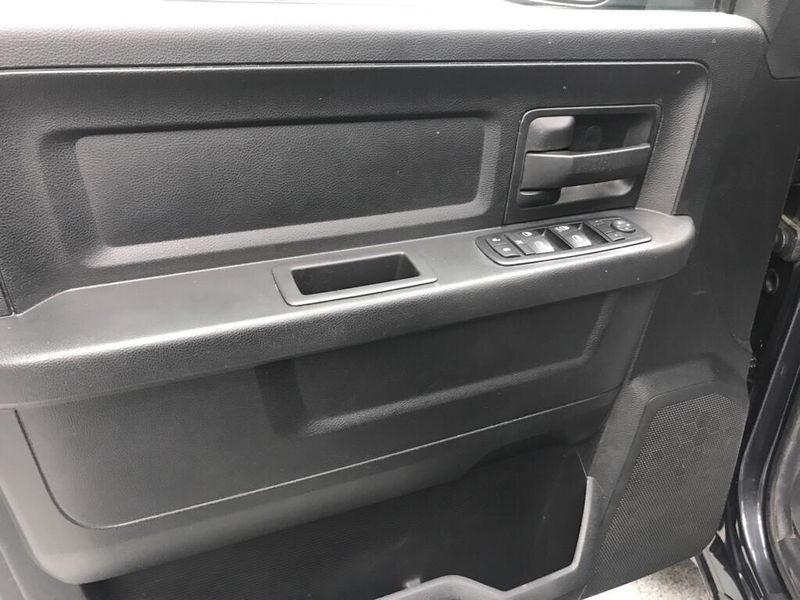 Used 2014 RAM 1500 ExpressImage 9