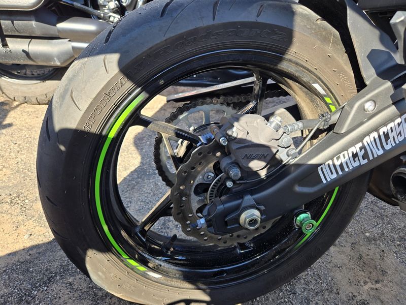 USED 2022 KAWASAKI NINJA 650 BASE Image 9