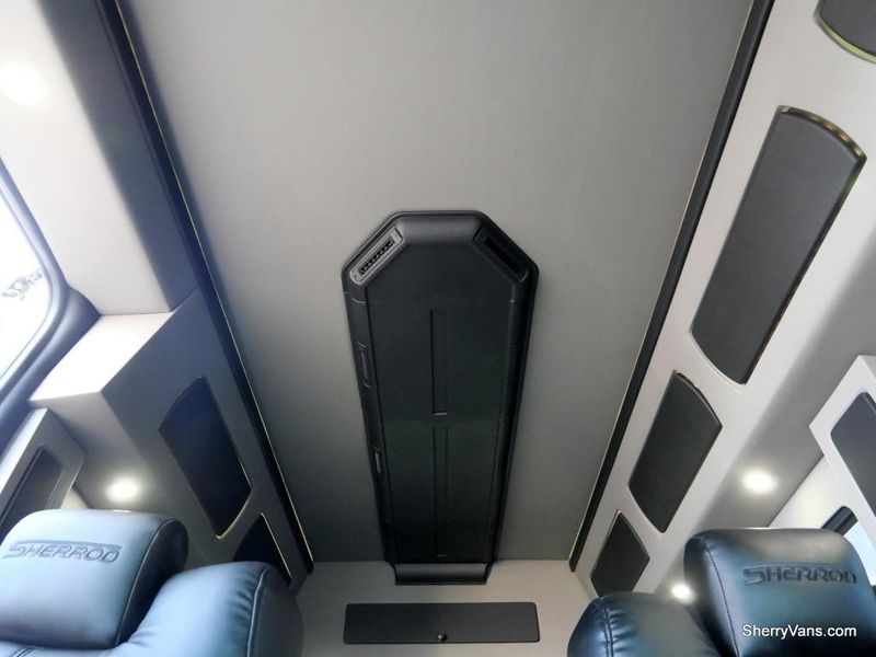 2022 RAM Promaster 2500 Window Van High Roof 159