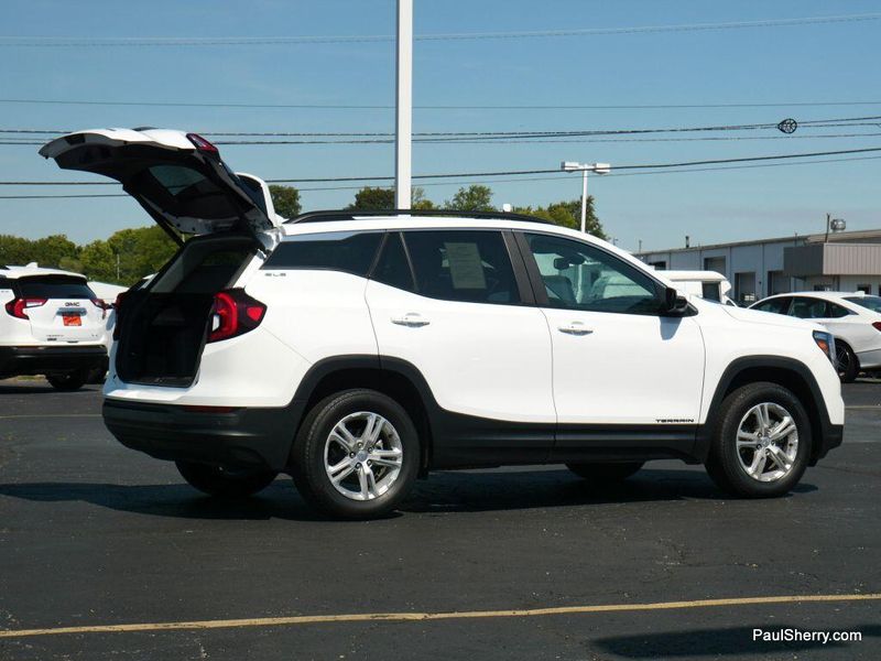Used 2023 GMC Terrain SLE