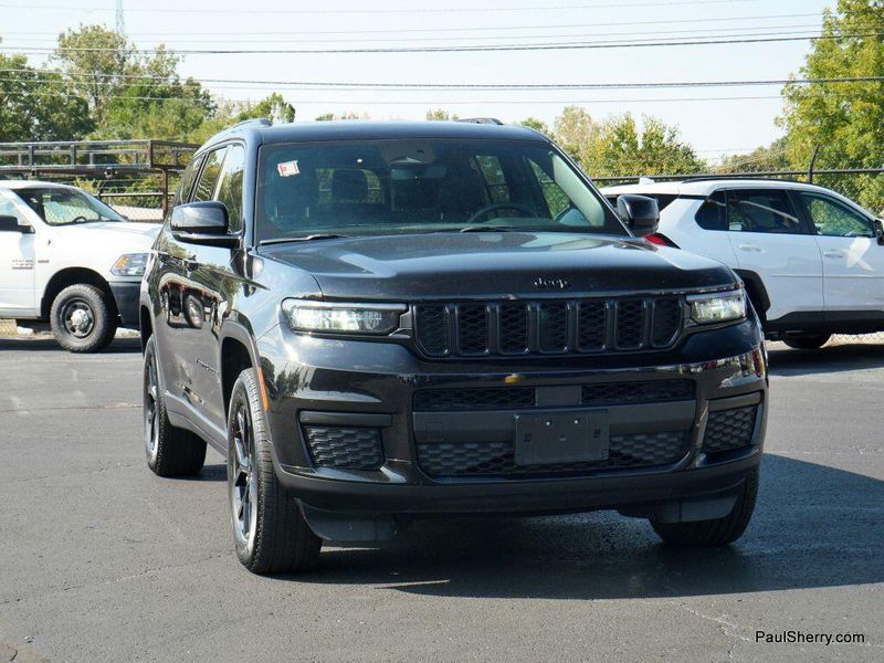 Used 2024 Jeep Grand Cherokee L Altitude