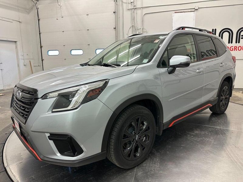 2022 Subaru Forester SportImage 12