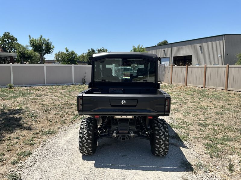 New 2026 Can-Am DEFENDER MAX XT CAB 65 HD11 Image 6