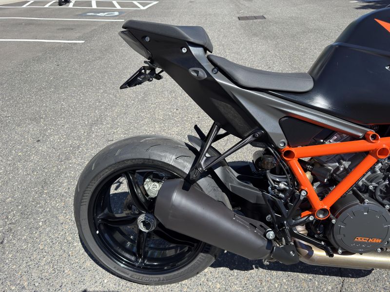 2020 KTM Super Duke 1290 R 