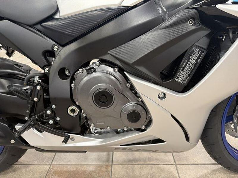 New 2026 Suzuki GSX-R750 Image 25