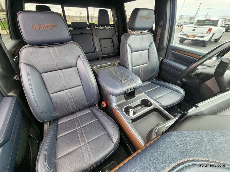 Used 2024 Chevrolet Silverado 2500HD High Country