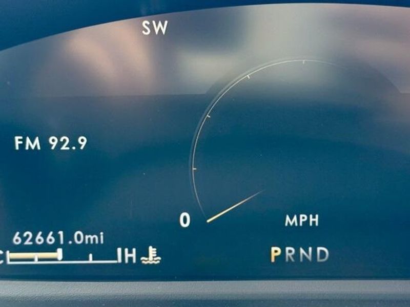 Used 2020 Lincoln Aviator ReserveImage 21