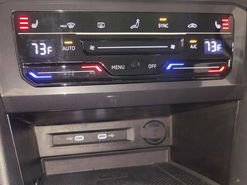 Used 2022 Volkswagen Tiguan SE AWD w/SunroofImage 18