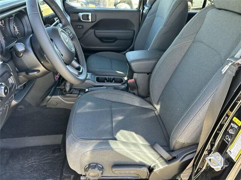 New 2026 Jeep Wrangler 4-door WillysImage 16