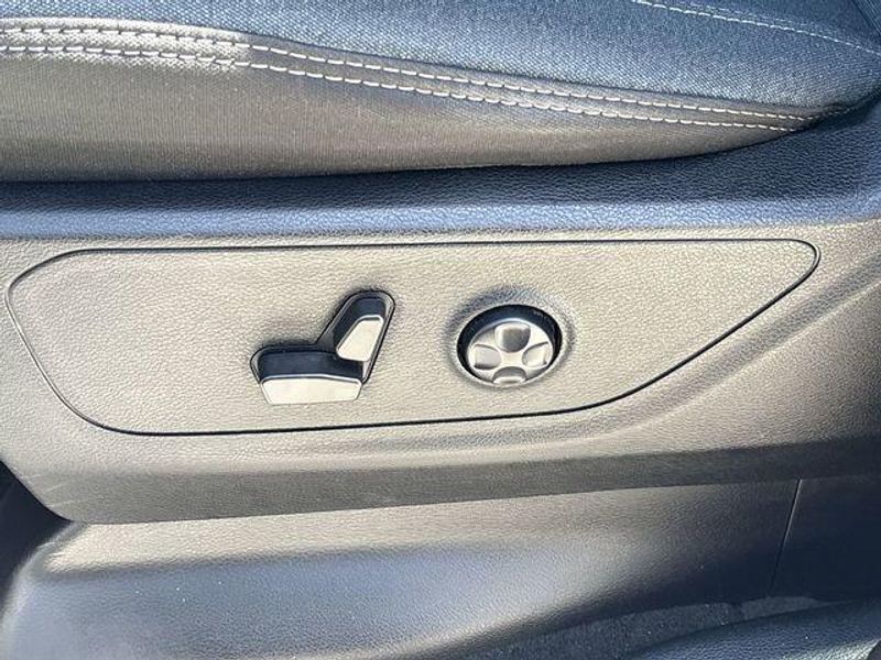 Used 2021 RAM 1500 Big Horn Lone StarImage 18