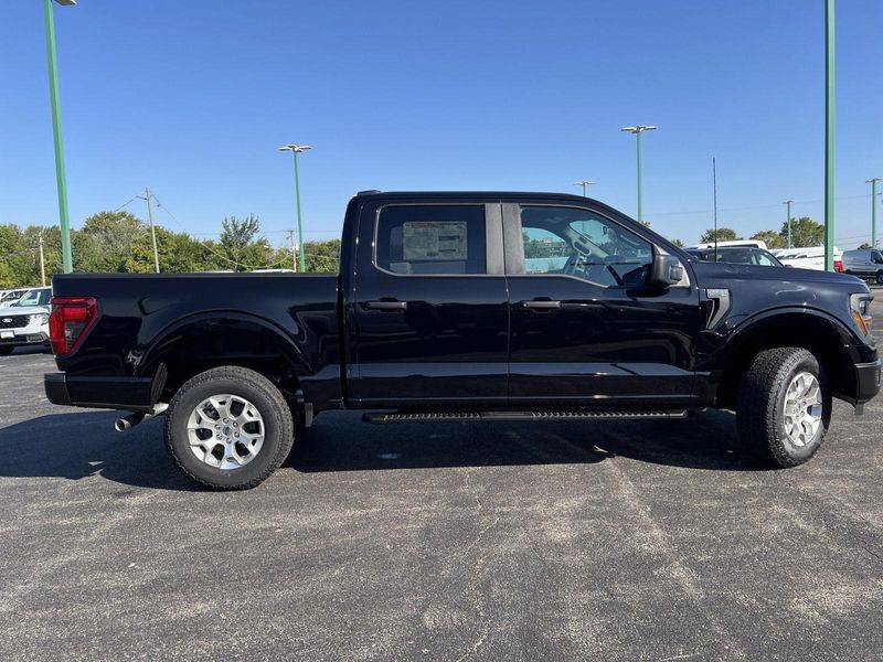 2025 Ford F-150 XL photo 4