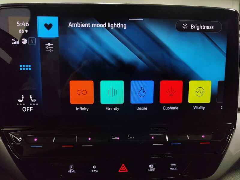 2023 Volkswagen ID.4 Pro S AWD w/Glass RoofImage 24