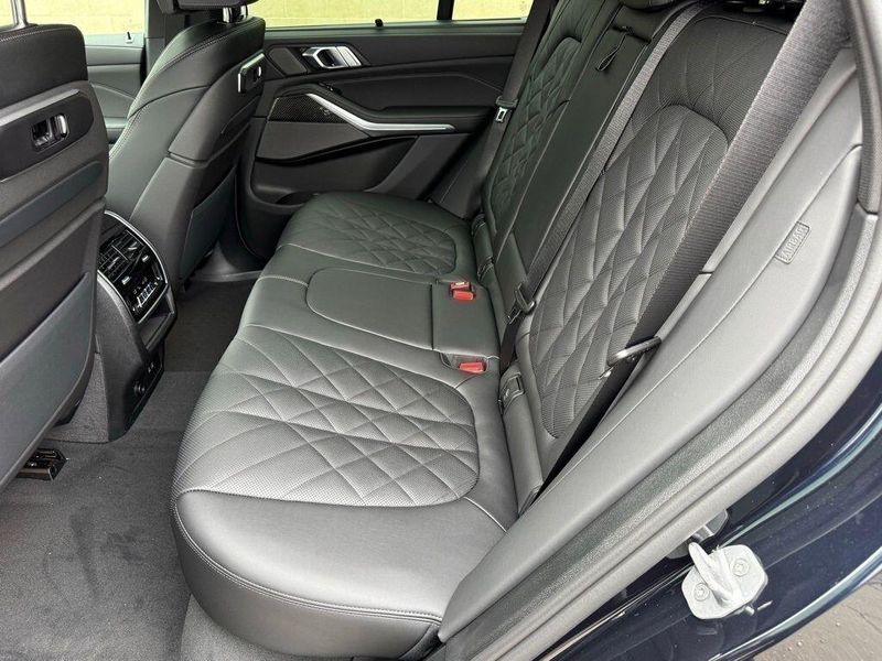 New 2026 BMW X5 M60iImage 29