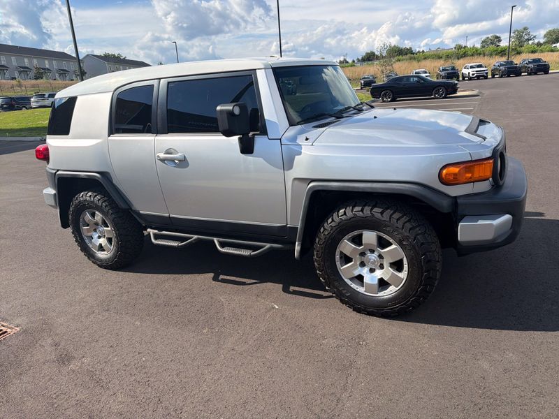 Used 2007 Toyota FJ Cruiser Image 8