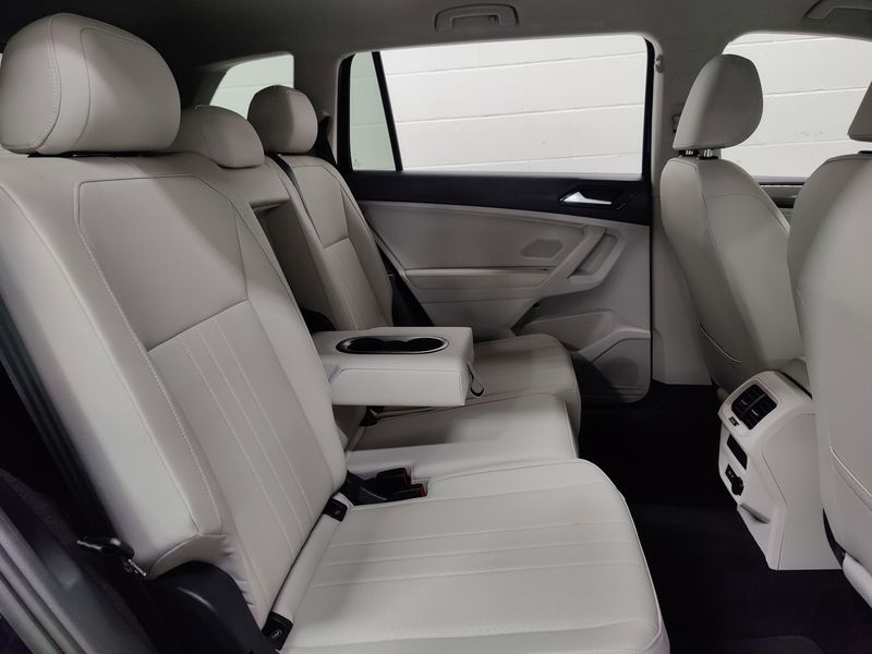 Used 2023 Volkswagen Tiguan SE 4-Motion AWDImage 13