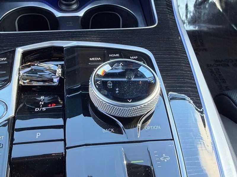 Used 2024 BMW X7 M60iImage 23