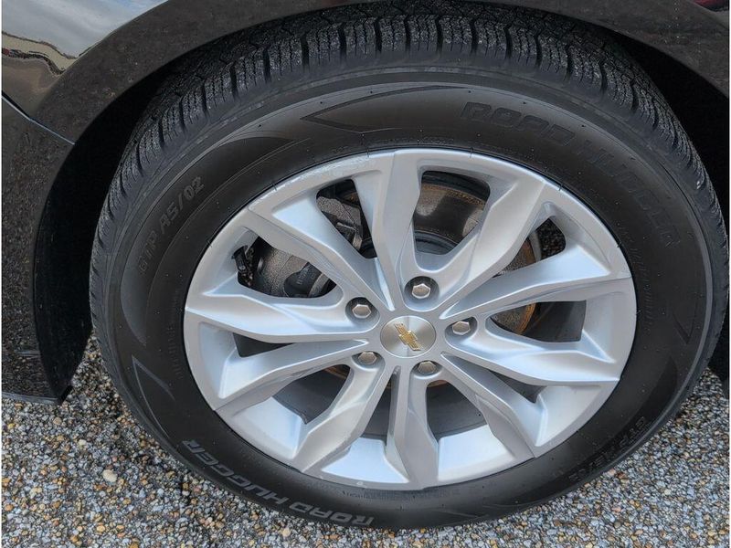 Used 2024 Chevrolet Malibu LTImage 9