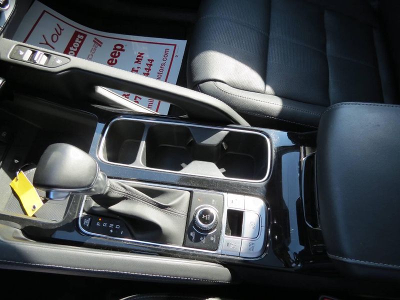 Used 2022 Kia Telluride EX AWD 4dr SUVImage 20