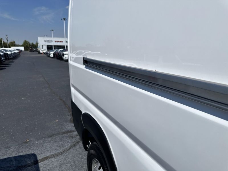 2021 Ram ProMaster 2500 photo 5