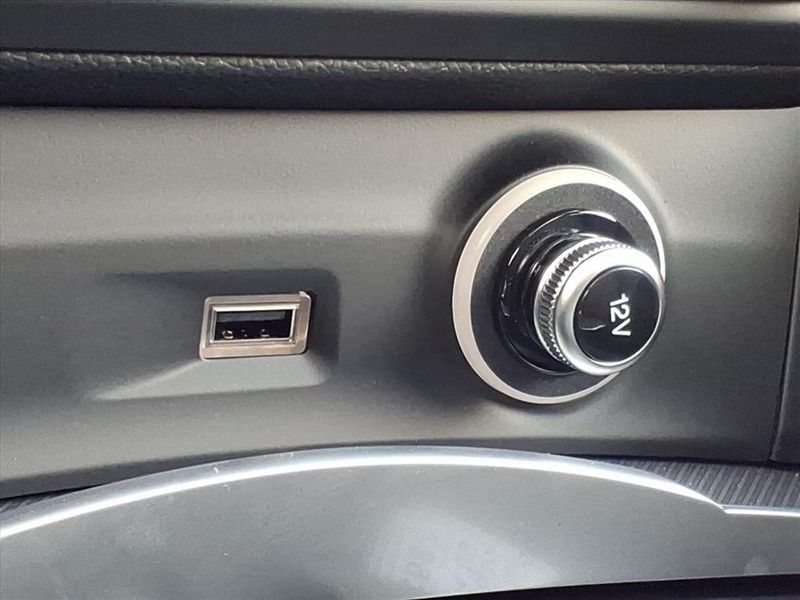 New 2025 Alfa Romeo Stelvio IntensaImage 11