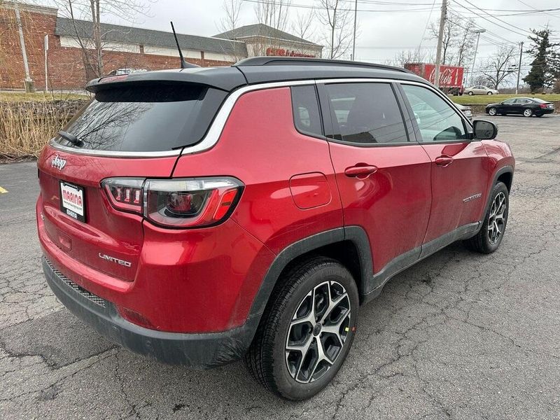 2025 Jeep Compass Limited 4x4Image 8