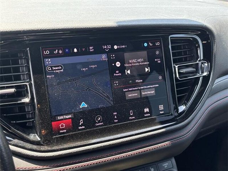 2023 Dodge Durango GT Plus photo 4