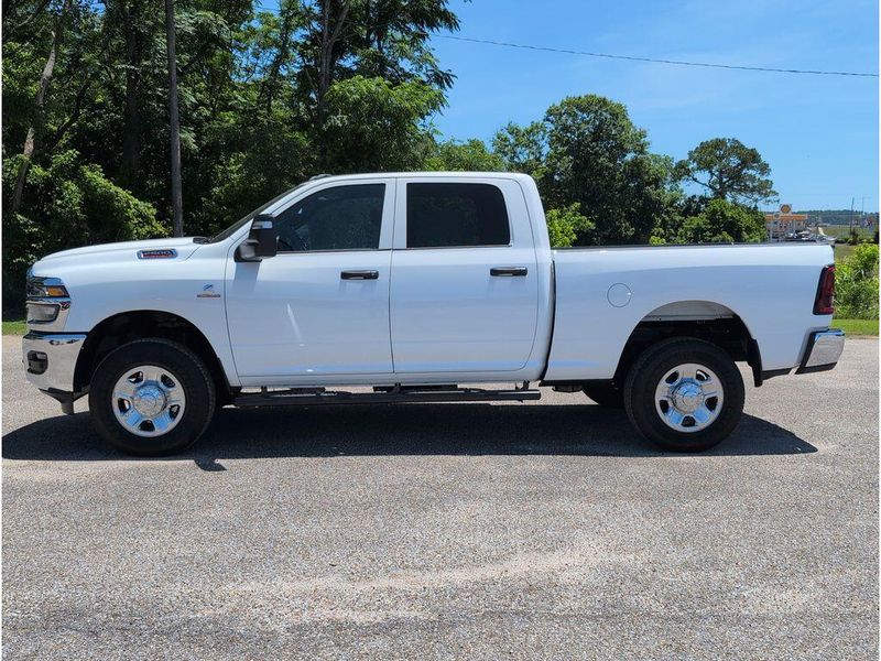 New 2026 RAM 2500 Tradesman Crew Cab 4x4 6