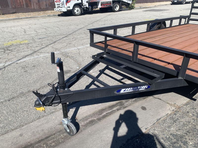 New 2025 Zieman F-816 WIDE BODY Image 10