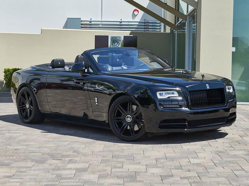 Used 2016 Rolls-Royce Dawn Image 5