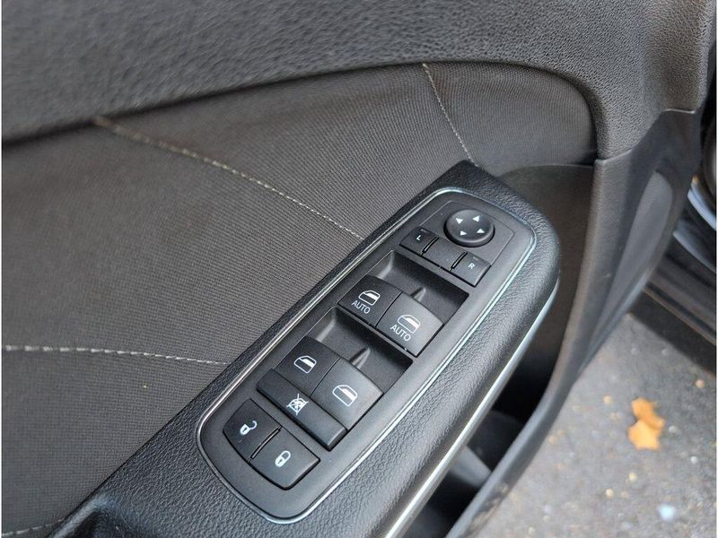 Used 2023 Dodge Charger GTImage 12