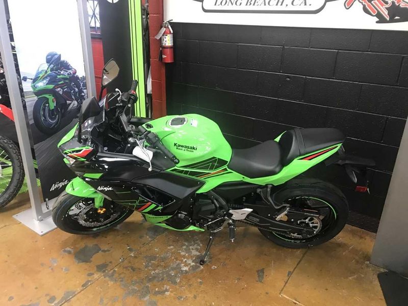 Used 2024 Kawasaki NINJA 650 Image 13