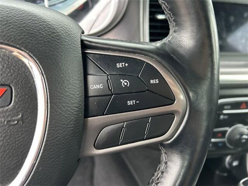 2022 Dodge Charger SXTImage 24