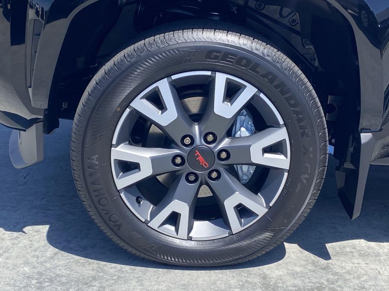 New 2025 Toyota 4Runner TRD Sport PremiumImage 8
