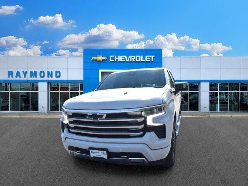 New 2026 Chevrolet Silverado 1500 High CountryImage 8