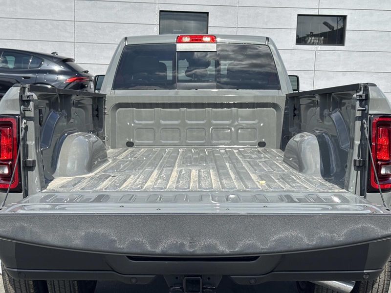 New 2026 RAM 3500 Tradesman Crew Cab 4x4 8' Box