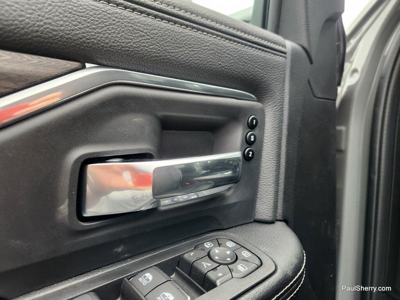 New 2026 RAM 3500 Laramie Crew Cab 4x4 6'4' Box