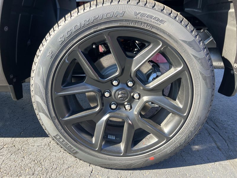 New 2026 RAM 1500 Laramie Crew Cab 4x4 5