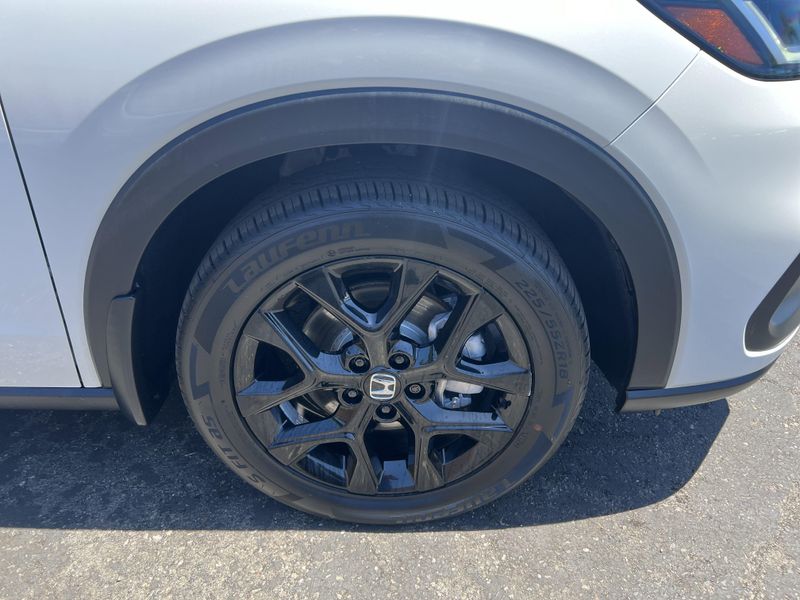 Used 2023 Honda HR-V SportImage 30
